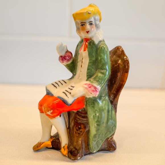 Vintage Victorian Colonial Sitting Gentleman Figurine-4.5"H-Made in Japan - Picture 1 of 7